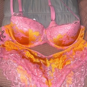 Savage X Fenty bra and panty set!